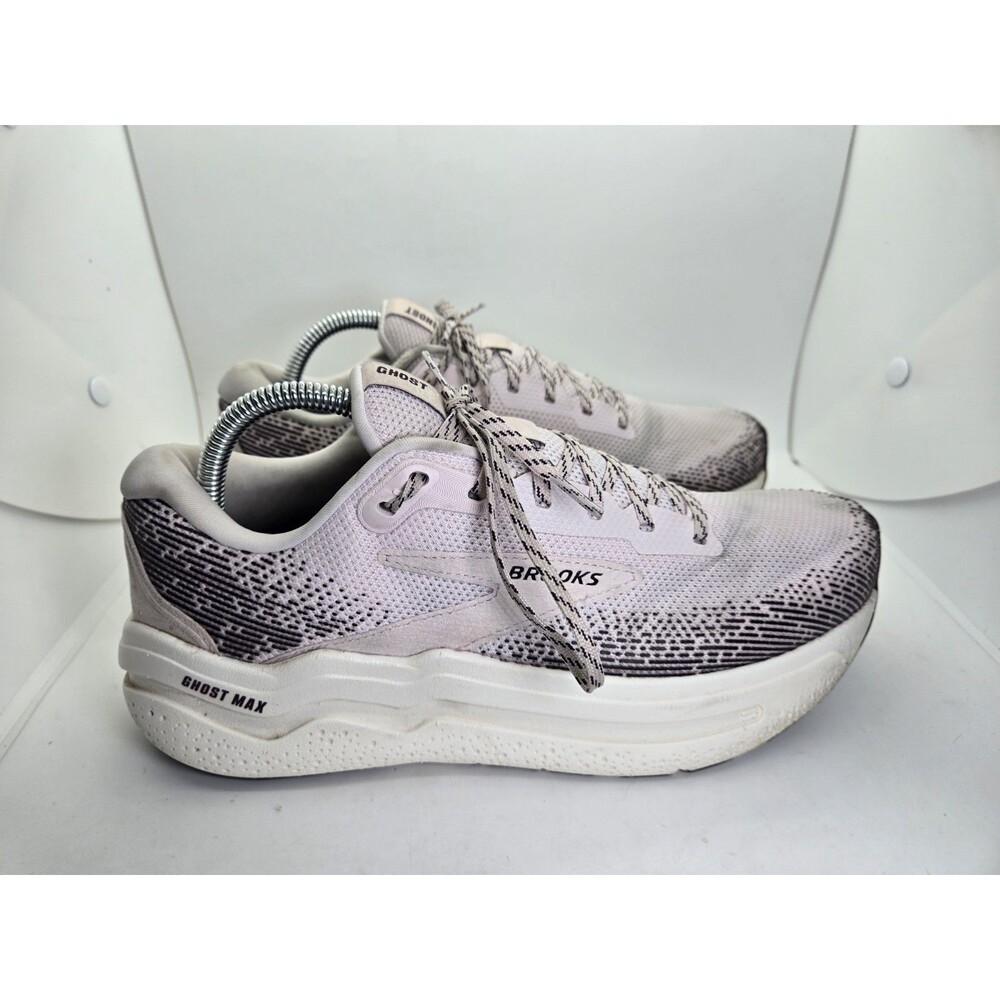 Brooks Ghost Max 2 Shoes Womens 10 Orchid Plum Running Athletic Workout Sneakers